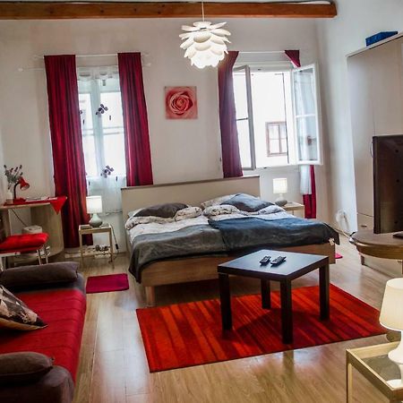 Rooms And Apartment Veral-Ka Karlovac Εξωτερικό φωτογραφία
