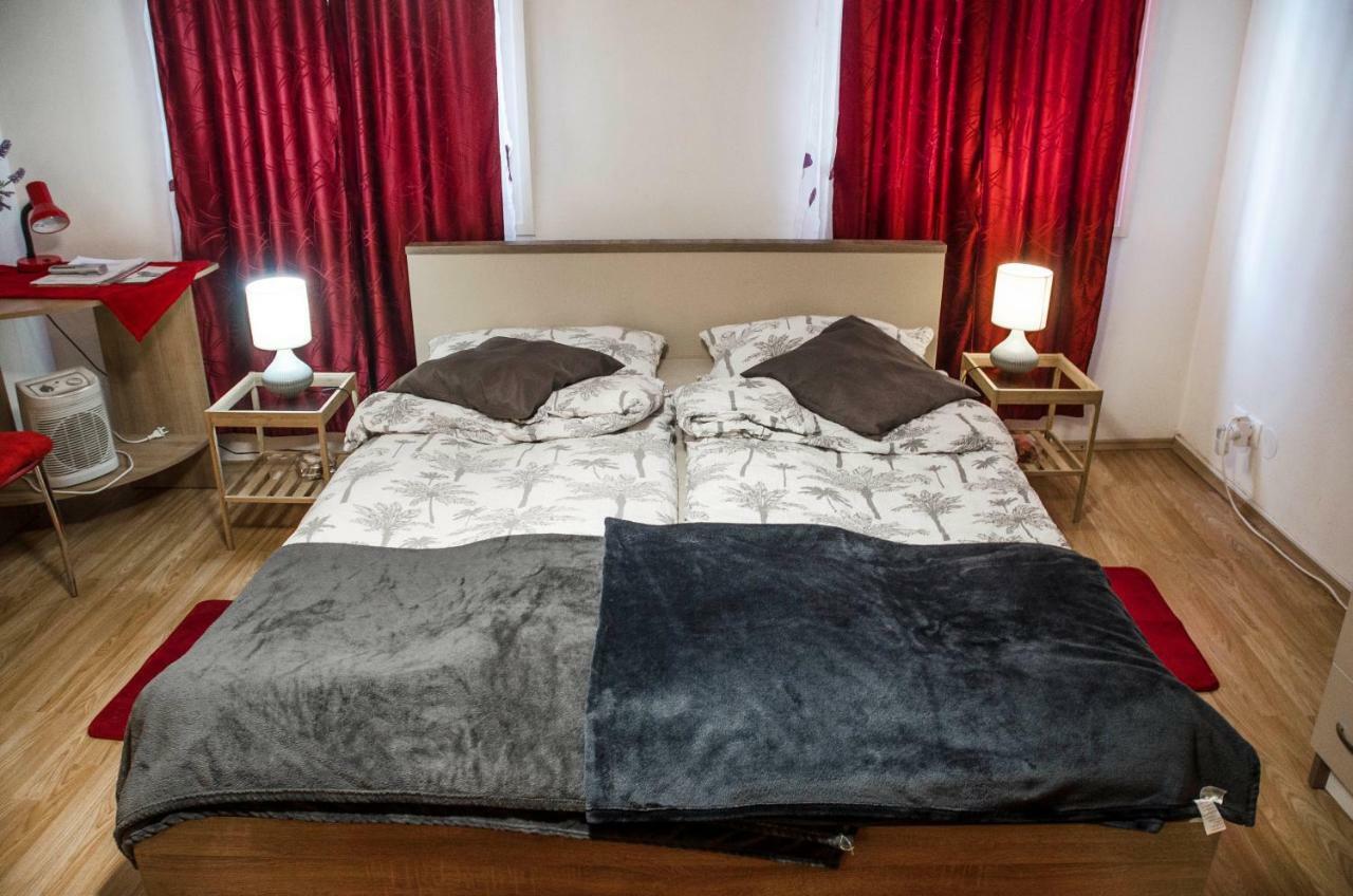 Rooms And Apartment Veral-Ka Karlovac Εξωτερικό φωτογραφία
